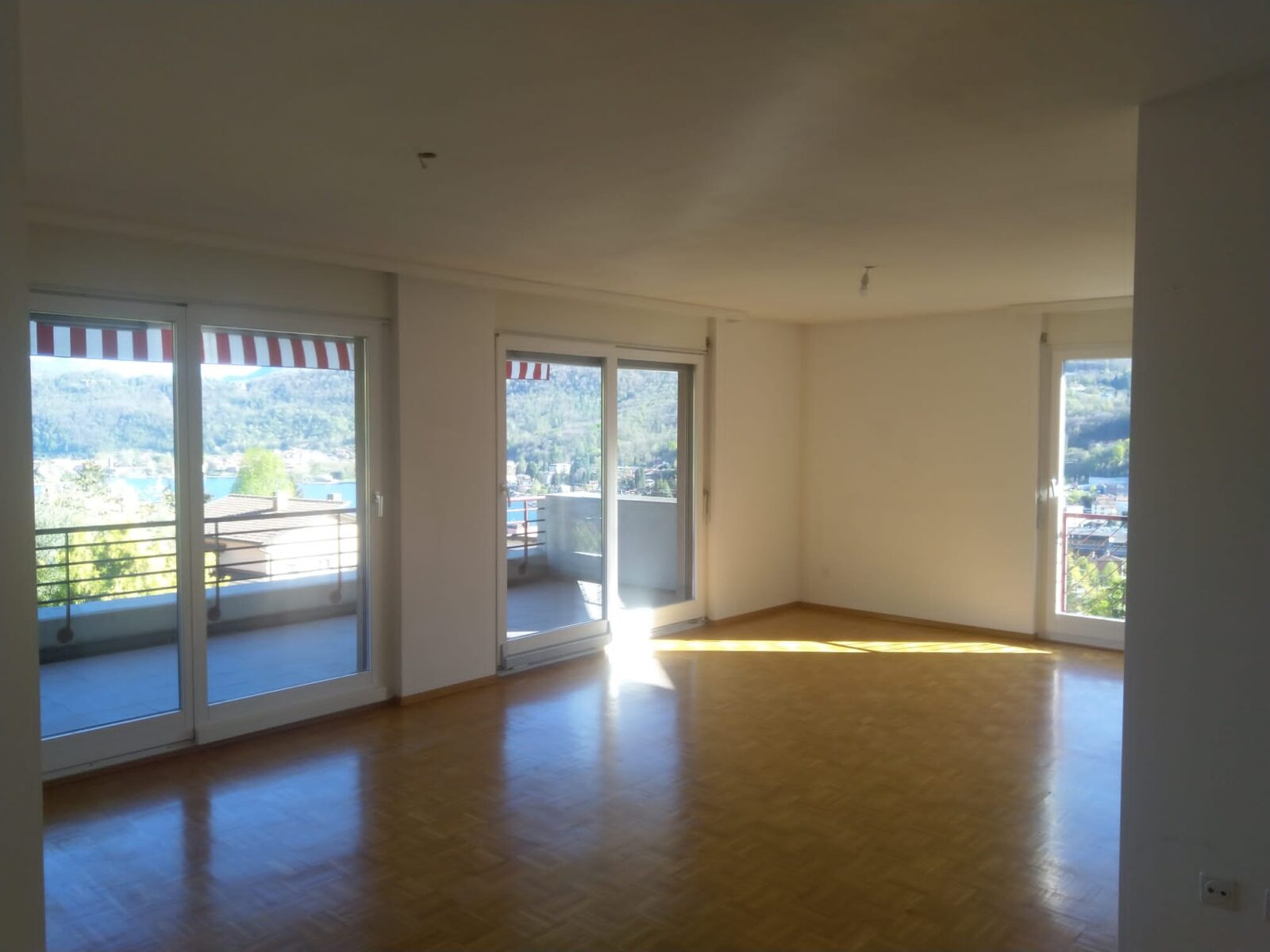 Appartamento moderno tranquillo con vista #4