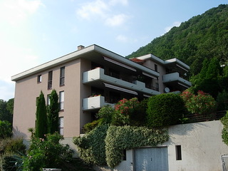 Affittasi 2 locali in zona tranquilla a Ponte Tresa Svizzera, in collina #1